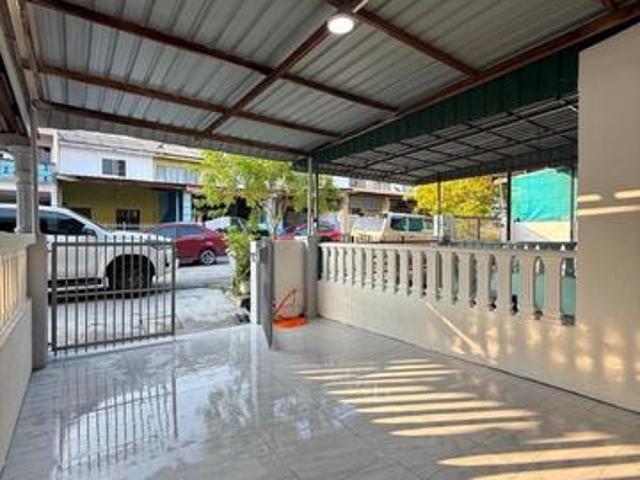 Terraced House for sale in Batu Pahat, Johor