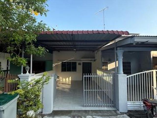 Terraced House for sale in Batu Pahat