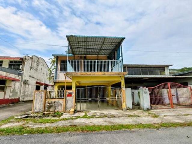 Terraced House for sale in Batu Pahat, Johor
