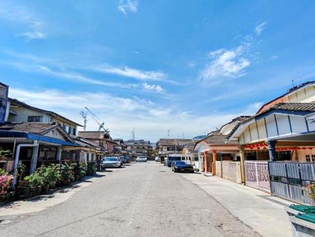 Terraced House for sale in Batu Pahat, Johor