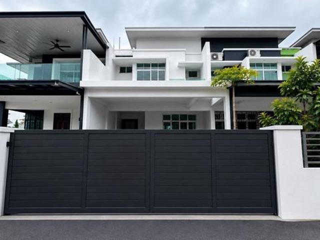 Terraced House for sale in Batu Pahat, Johor