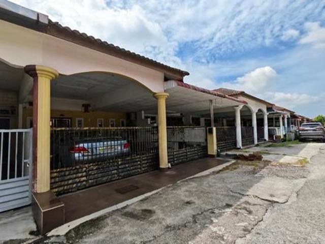 Terraced House for rent in Batu Pahat