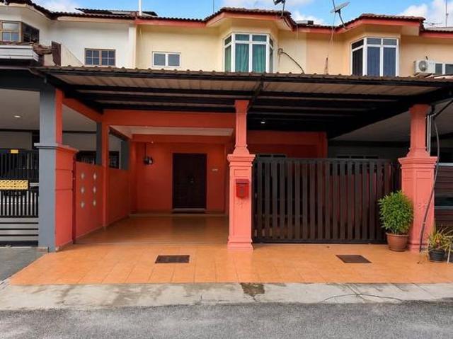 Terraced House for sale in Batu Pahat