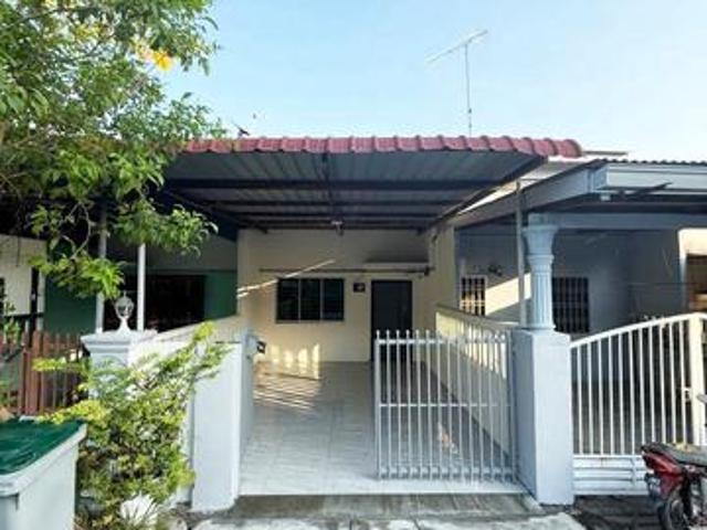 Terraced House for sale in Batu Pahat