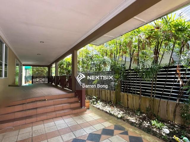 Shop for sale in Kuching