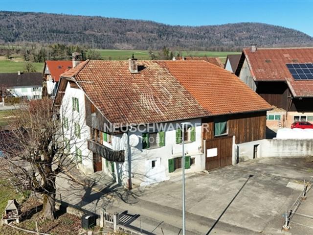 Wohnung kaufen in Courchapoix, Jura