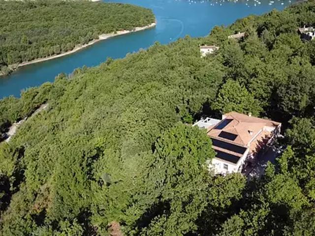 Maison vente à Brignoles, Sainte-croix-de-verdon