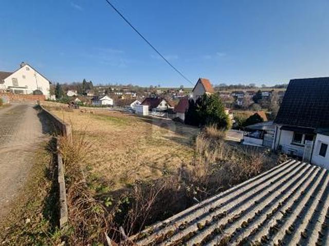 Erdgeschosswohnung kaufen in Schönbrunn, Baden-Württemberg