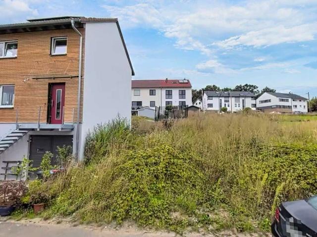 Erdgeschosswohnung kaufen in Stupferich, Karlsruhe