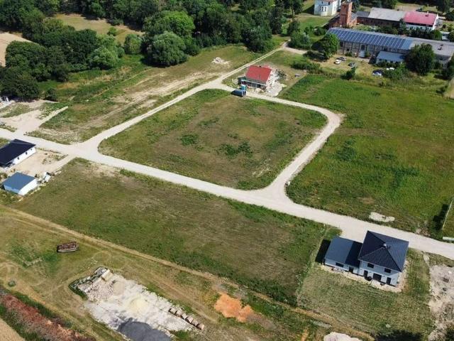 Erdgeschosswohnung kaufen in Breesen, Mecklenburgische Seenplatte