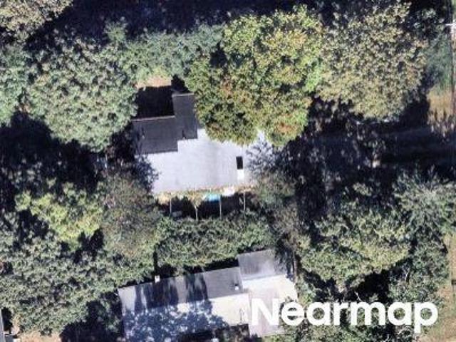 House for sale in Manorville, Town of Brookhaven