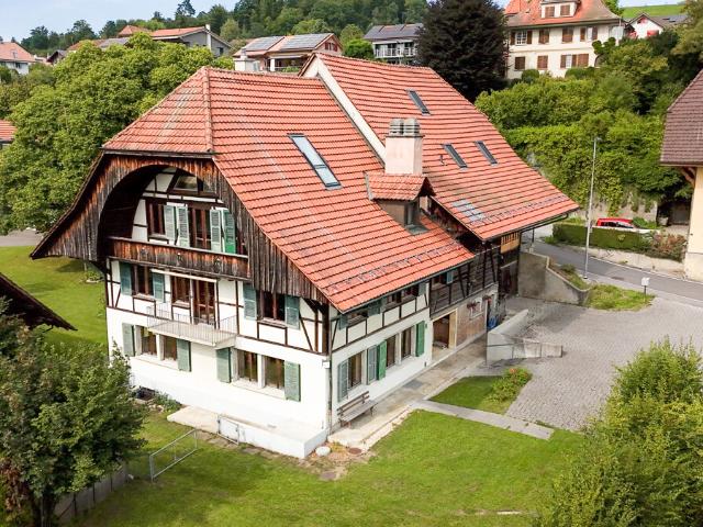 Mehrfamilienhaus kaufen in Rüfenacht (BE), Bern