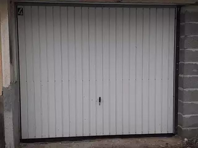 Garage vente à Saumur, Cheviré-le-rouge