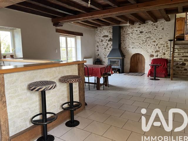 Maison vente à Saumur, Cheviré-le-rouge