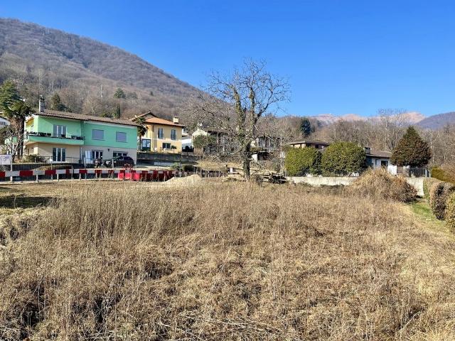 Grundstück kaufen in Pura, Tessin
