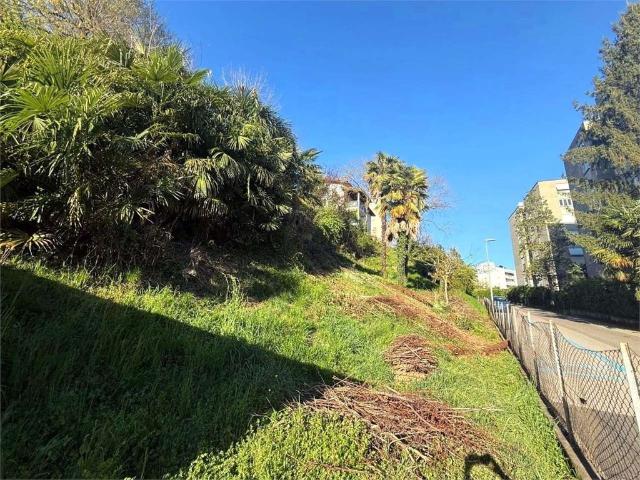 Grundstück kaufen in Vacallo, Tessin