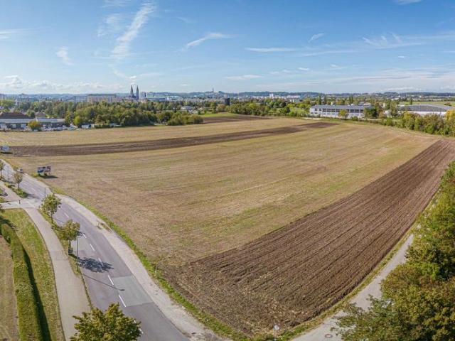 Grundstück kaufen in Wels, Oberösterreich
