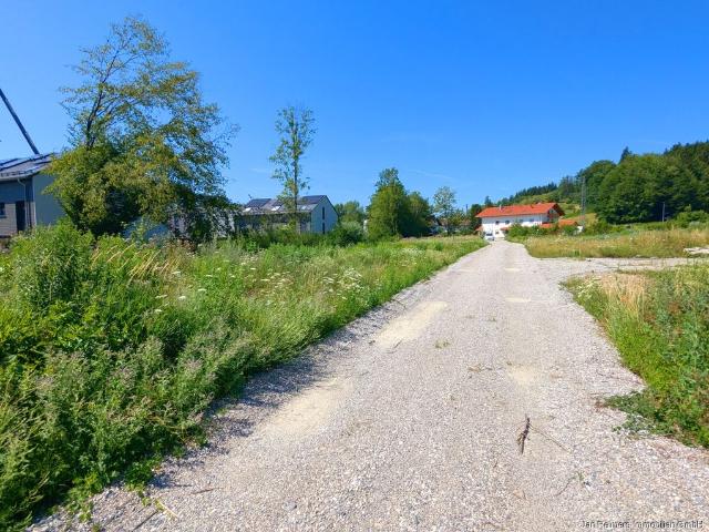 Erdgeschosswohnung kaufen in Peißenberg, Bayern
