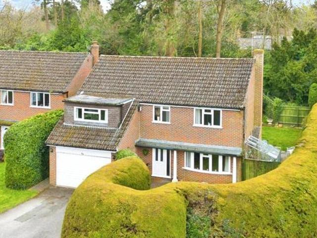 House for sale in Heath End, Basingstoke and Deane