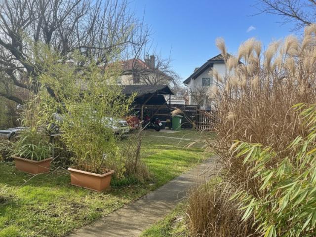 Haus kaufen in Liesing, Wien