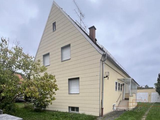 Erdgeschosswohnung kaufen in München, Bayern