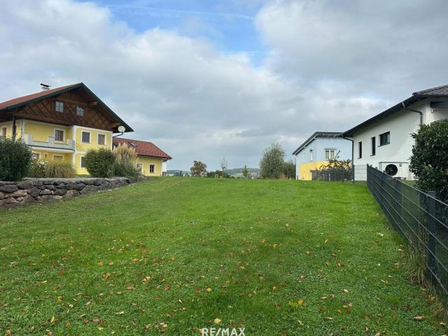 Grundstück kaufen in Ostermiething, Oberösterreich