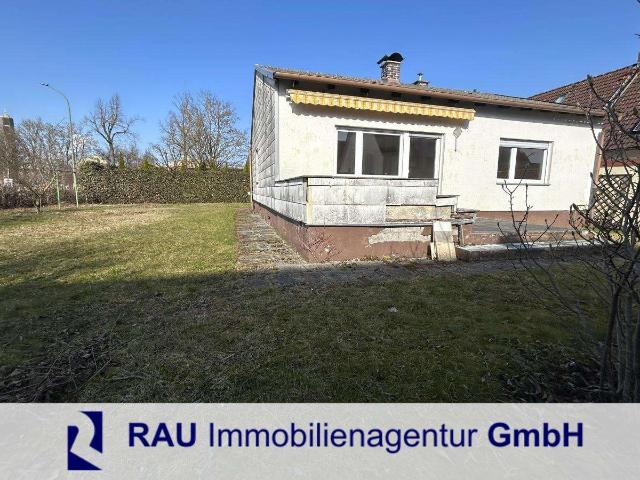 Erdgeschosswohnung kaufen in Oberschleißheim, Bayern
