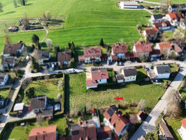 Erdgeschosswohnung kaufen in Großkarolinenfeld, Bayern