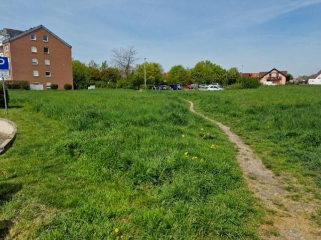 Erdgeschosswohnung kaufen in Schkeuditz, Sachsen