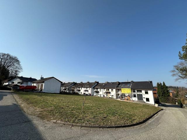 Erdgeschosswohnung kaufen in Amerang, Bayern