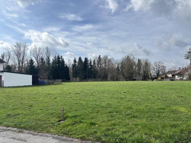 Erdgeschosswohnung mieten in Waldkraiburg, Bayern