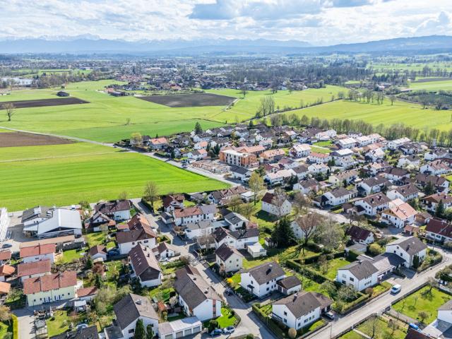 Erdgeschosswohnung kaufen in Wielenbach, Bayern