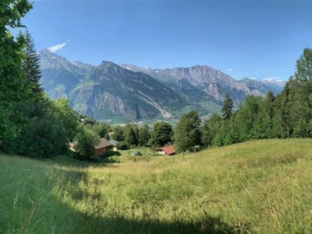 Grundstück kaufen in Saxon, Wallis
