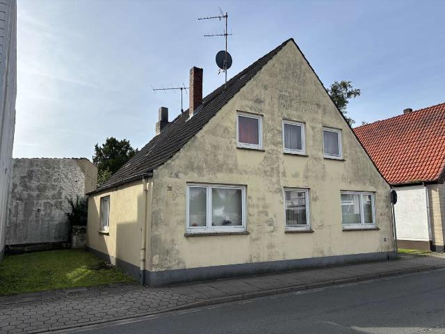 Erdgeschosswohnung kaufen in Klosterbezirk, Uetersen