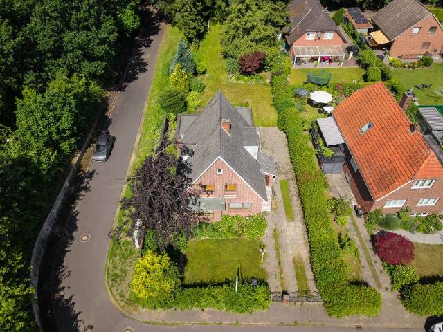 Erdgeschosswohnung kaufen in Rellingen, Kreis Pinneberg