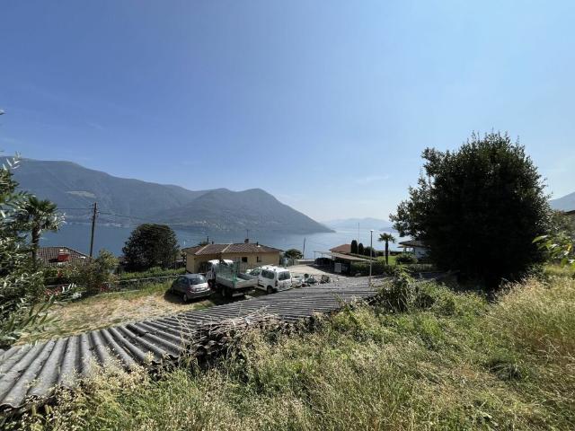 Grundstück kaufen in Brissago, Tessin