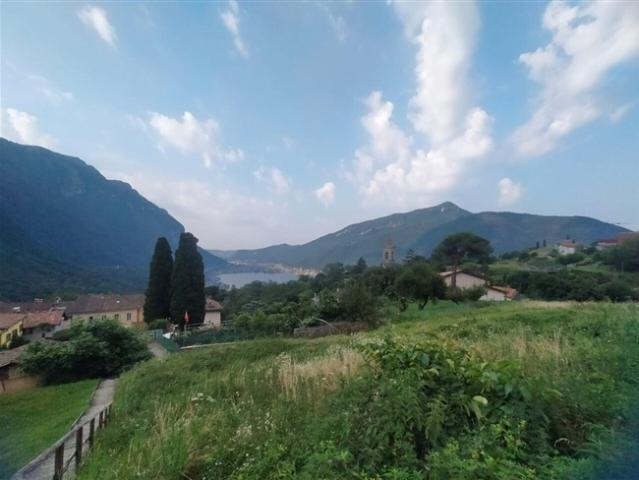 Grundstück kaufen in Rovio, Tessin