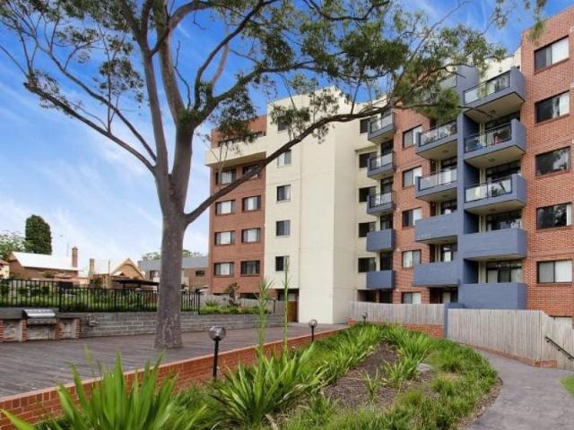Apartment for rent in Baulkham Hills, Sydney