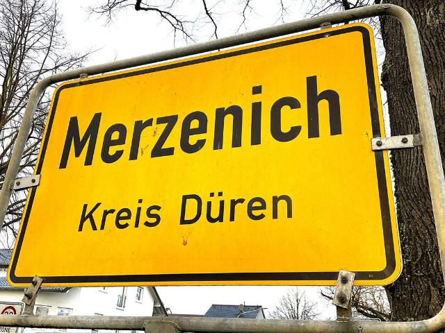 Erdgeschosswohnung kaufen in Merzenich, Kreis Düren