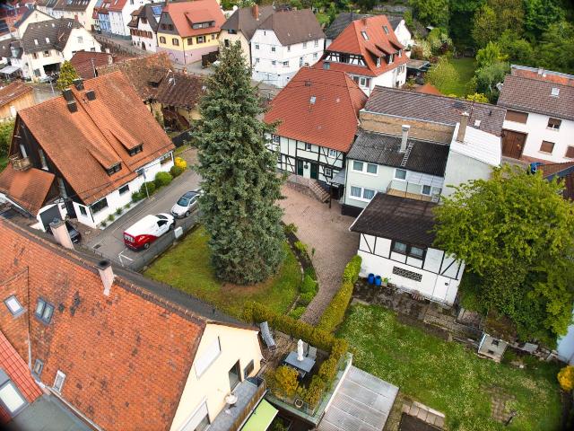 Erdgeschosswohnung mieten in Karlsruhe, Baden-Württemberg