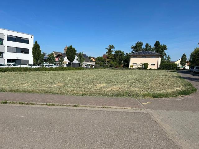 Erdgeschosswohnung mieten in Hochdorf-Assenheim, Rheinland-Pfalz