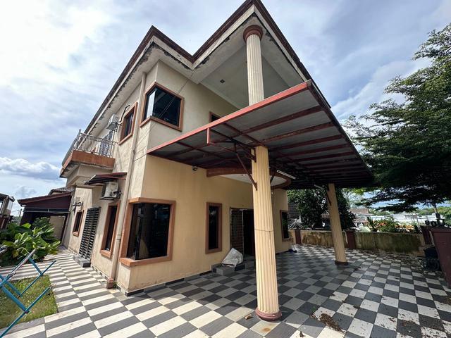 Bungalow for sale in Selayang, Selangor