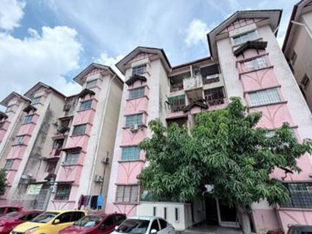 Apartment for sale in Petaling, Alam Impian