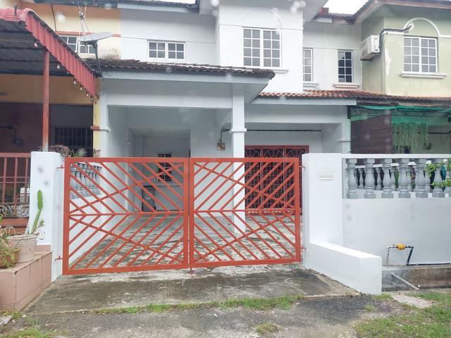 Terraced House for sale in Batu Pahat, Johor