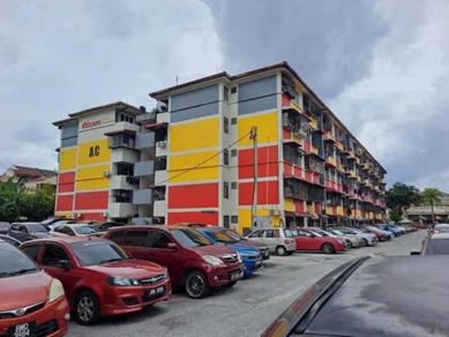 Flat for sale in Country Heights Damansara, Kuala Lumpur