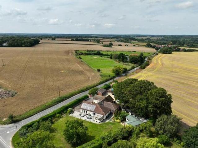 House for sale in East Bank, Norfolk