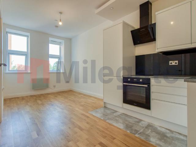 Apartment for rent in Alton Barnes, Essex