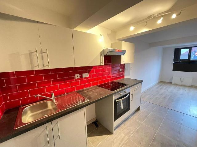 Studio for rent in Elmfield, Leicestershire