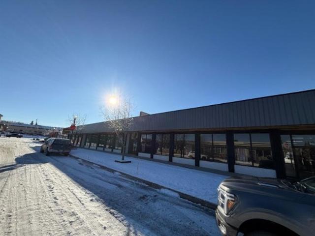 Commercial for rent in Alberta