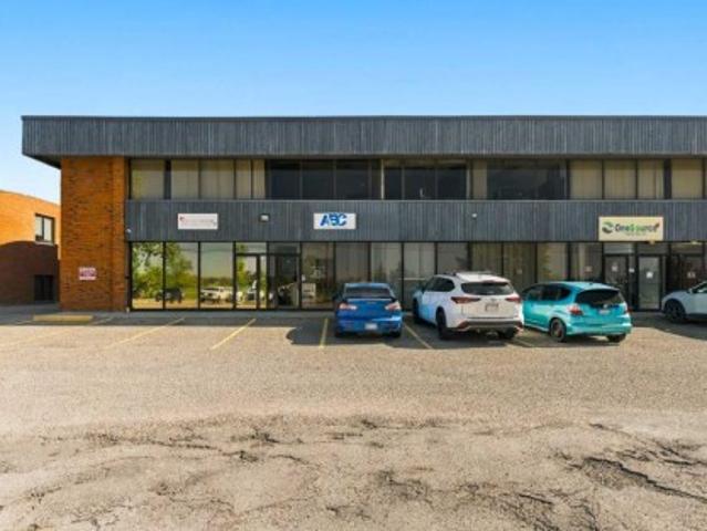 Commercial for rent in South Airways, Calgary